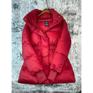 GAP Women‎ XS Red Hooded Puffer Jacket Water Resistant Winterwear Gorpcore
